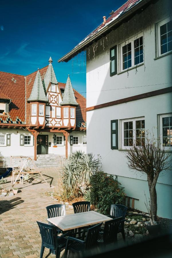 Astheimer Schloesschen Trebur Exterior photo