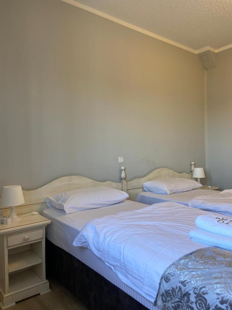 Astheimer Schloesschen Trebur Room photo